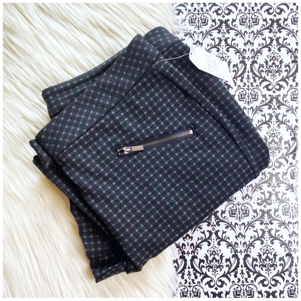 NWT time and tru : size 10 : plaid stretch kick straight leg ponte trouser pants